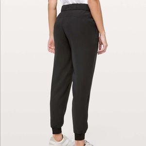 lululemon On The Fly Jogger - Luxtreme